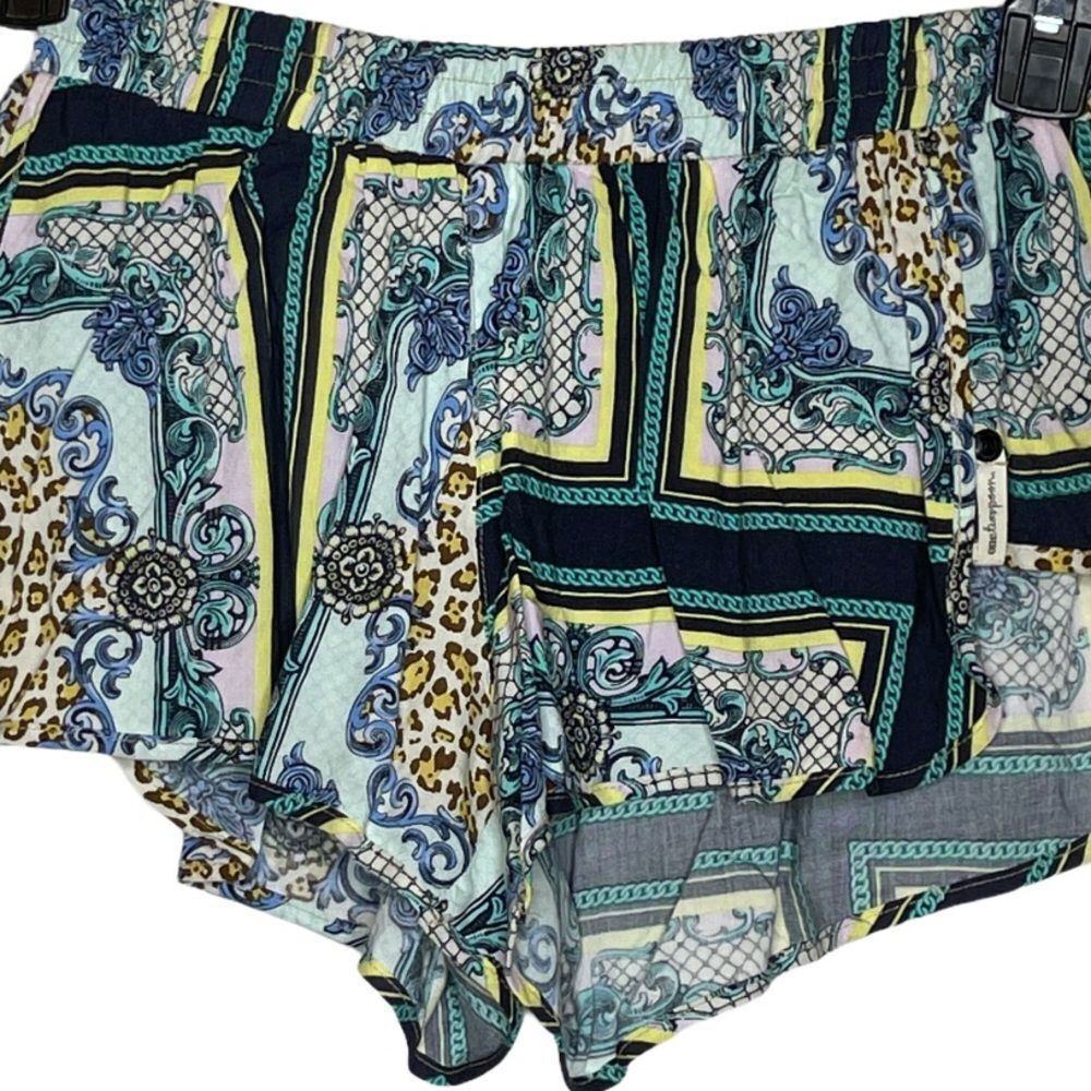 One Teaspoon Shorts‎